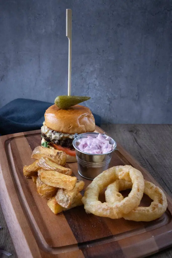 WhatsApp-Image-2023-10-28-at-19.55.31-2